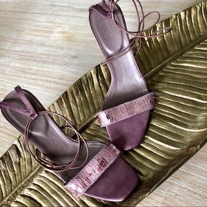💜 Lavender satin & sequins sandals